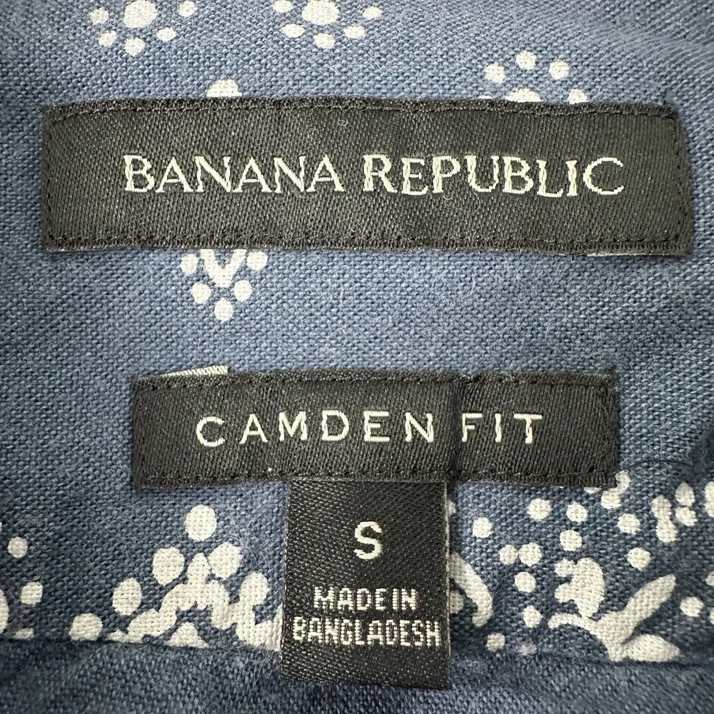 Banana Republic Bandana‎ Shirt Men Small Camden Fit Blue All Over Print Cotton